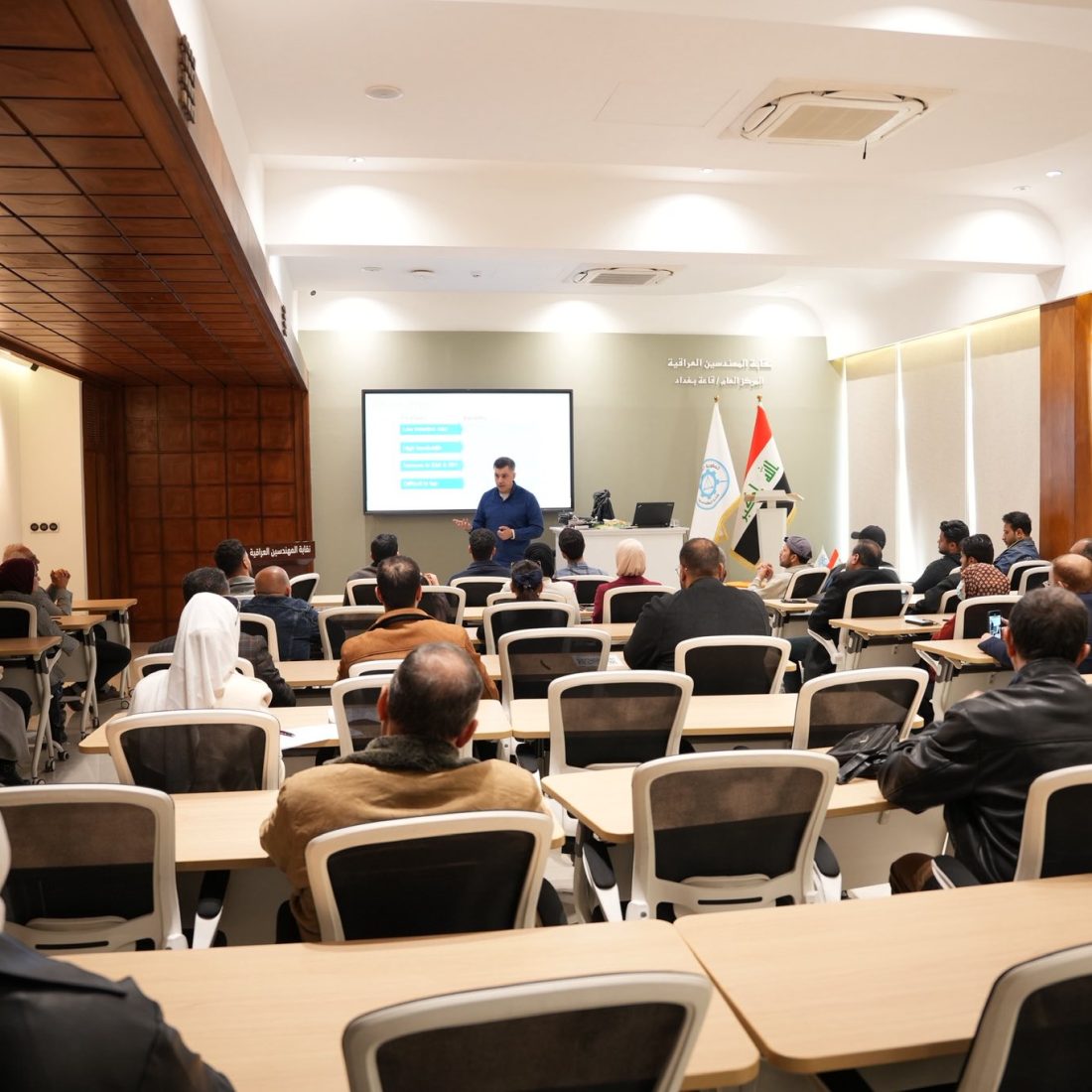 قسم الهندسة الكهربائية ينظّم محاضرة علمية حول تقنية الألياف الضوئية إلى المنازل (FTTH)