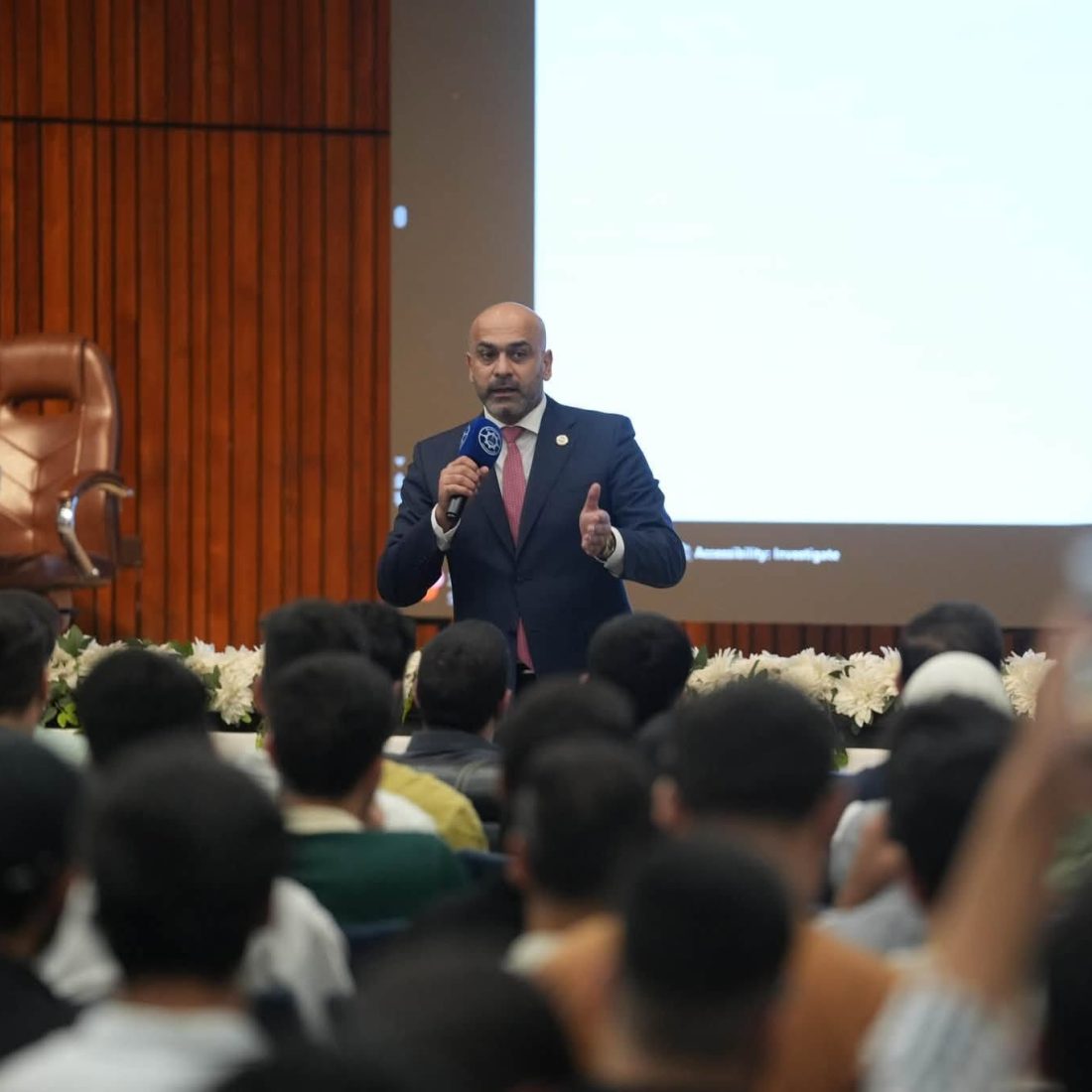 بحضور السيد النقيب.. قسم الهندسة الكهربائية ينظّم دورة في الأمن السـ،يبراني