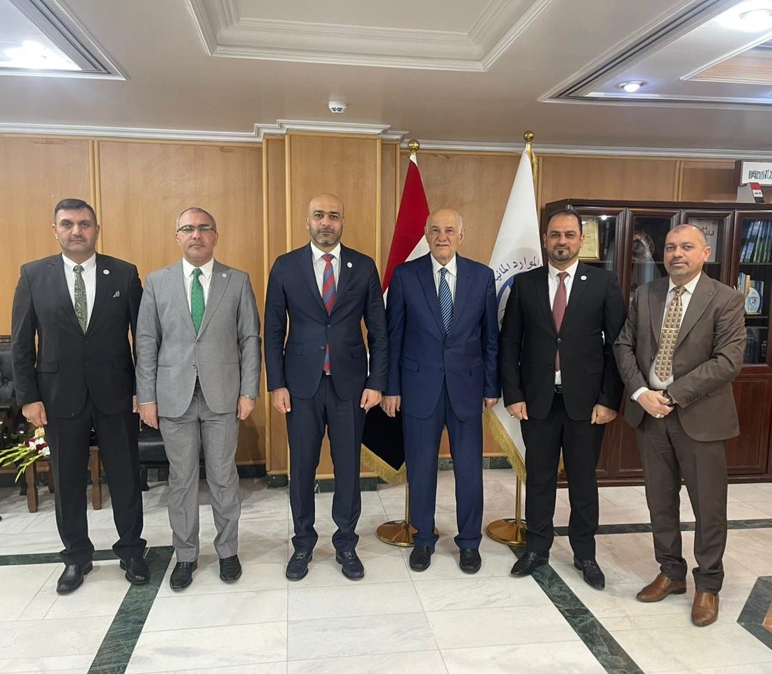 نقيب المهندسين العراقيين يلتقي معالي وزير الموارد المائية