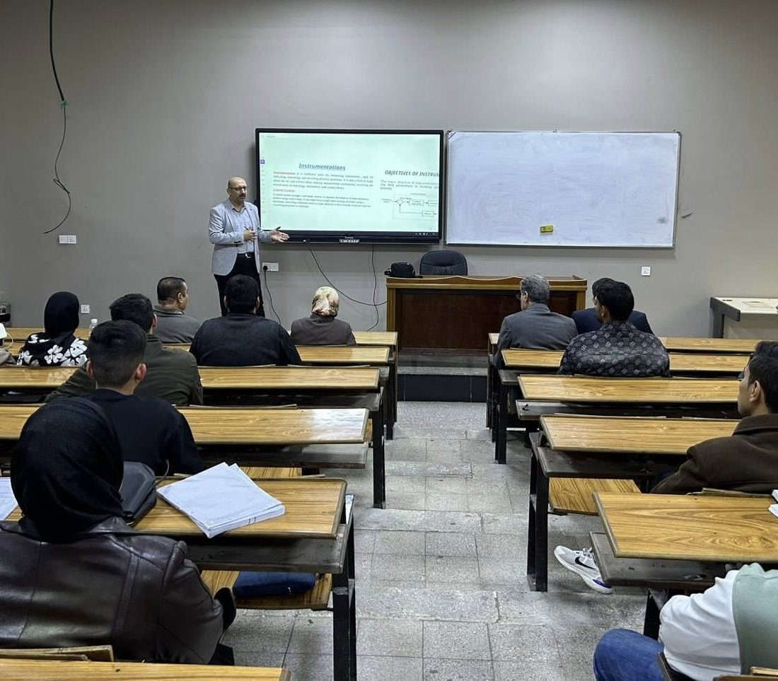 قسم الكيمياوي ينظم ورشة تدريبية حول السيطرة على المعدات النفطية في الجامعة التكنولوجية