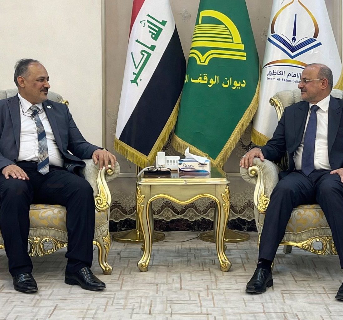 رئيس قسم الهندسة الكهربائية يزور كلية الإمام الكاظم (ع) ويبحث تعزيز التعاون المشترك بين الجانبين